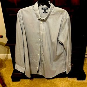 Men’s crown Ivy dress shirt 18/34 white blue stripes very good condition